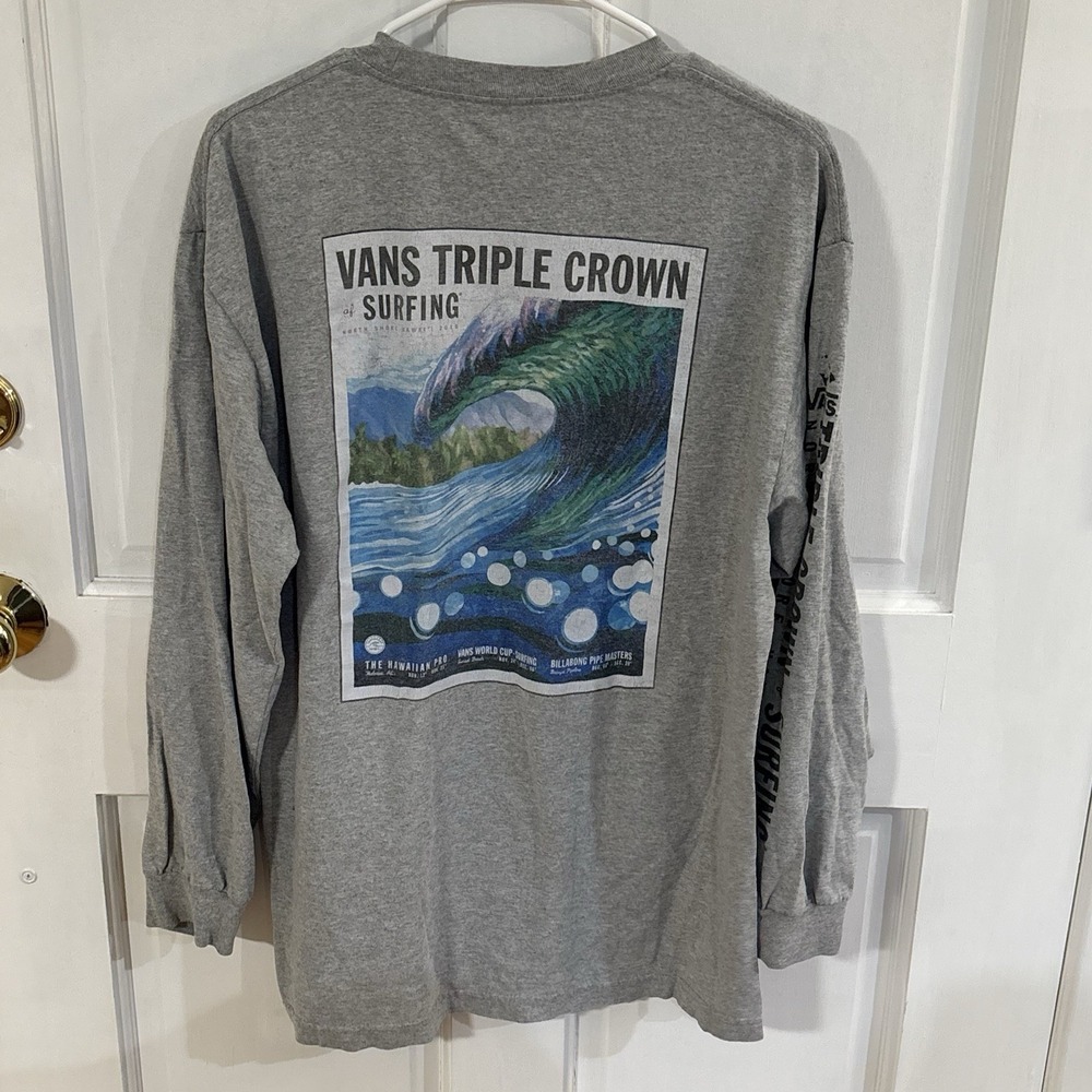 VANS Triple Crown of Surfing North Shore, Hawaii 2016 Long Sleeve Tshirt Large